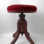 647 8208 PIANO STOOL